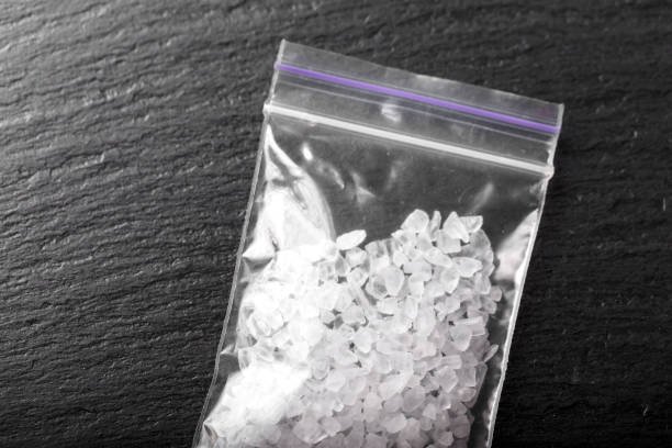 https://crystalmeth.de.com/